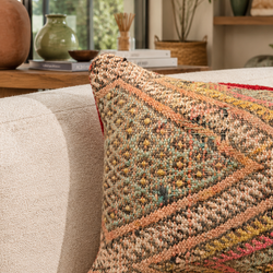 Coussin berbère vintage en laine naturelle - 019