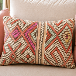 Coussin berbère vintage en laine naturelle 017