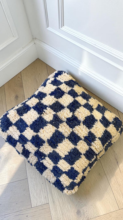 Pouf berbère vintage en laine naturelle – Fait main - 006