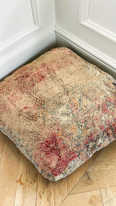 Pouf berbère vintage en laine naturelle – Fait main - 008