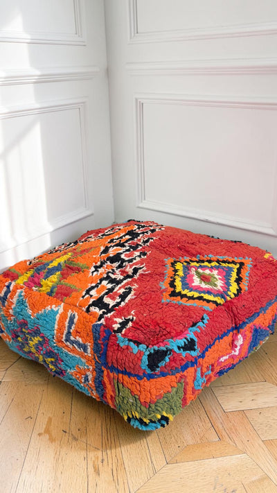 Pouf berbère vintage en laine naturelle – Fait main - 010