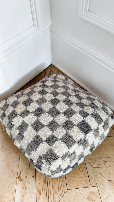 Pouf berbère vintage en laine naturelle – Fait main - 021