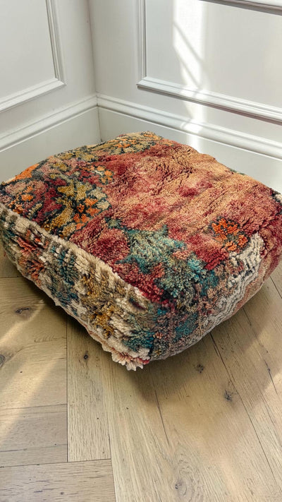 Pouf berbère vintage en laine naturelle – Fait main - 025