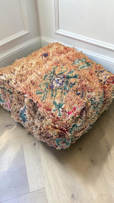 Pouf berbère vintage en laine naturelle – Fait main - 035