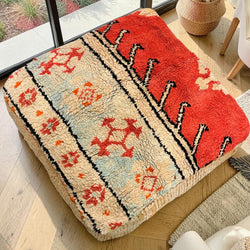 Pouf berbère vintage en laine naturelle – Fait main - 042