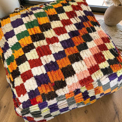Pouf berbère vintage en laine naturelle – Fait main - 037