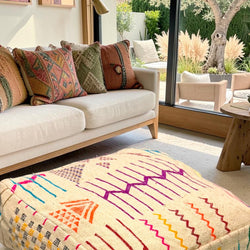 Pouf berbère vintage en laine naturelle – Fait main - 046