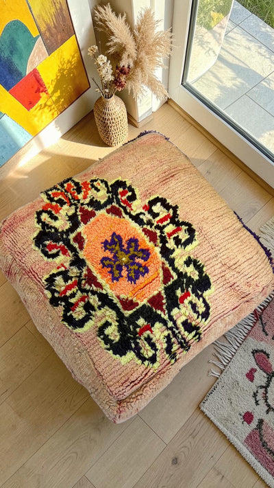 Pouf berbère vintage en laine naturelle – Fait main - 002