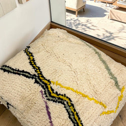 Pouf berbère vintage en laine naturelle – Fait main - 051